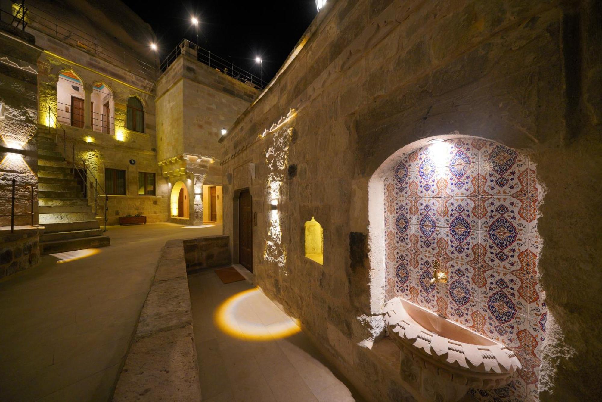 Cappadocia Secret Hill Cave Suites Göreme Zewnętrze zdjęcie