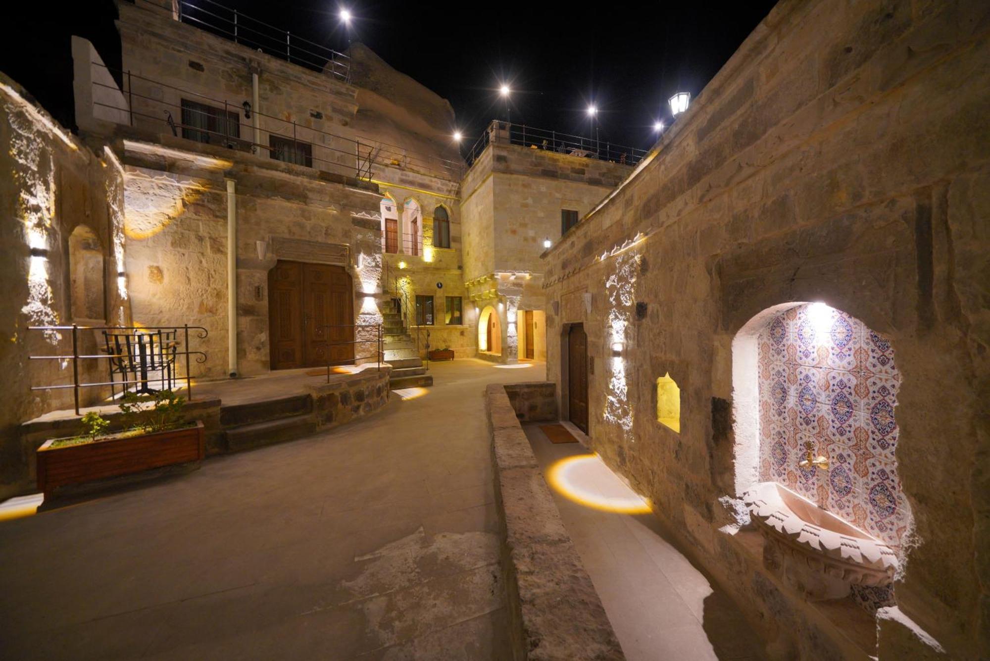 Cappadocia Secret Hill Cave Suites Göreme Zewnętrze zdjęcie